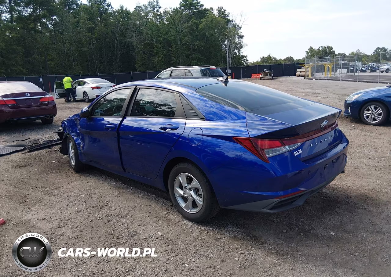 2023 Hyundai Elantra Se VIN:KMHLL4AG2PU483335 - 3