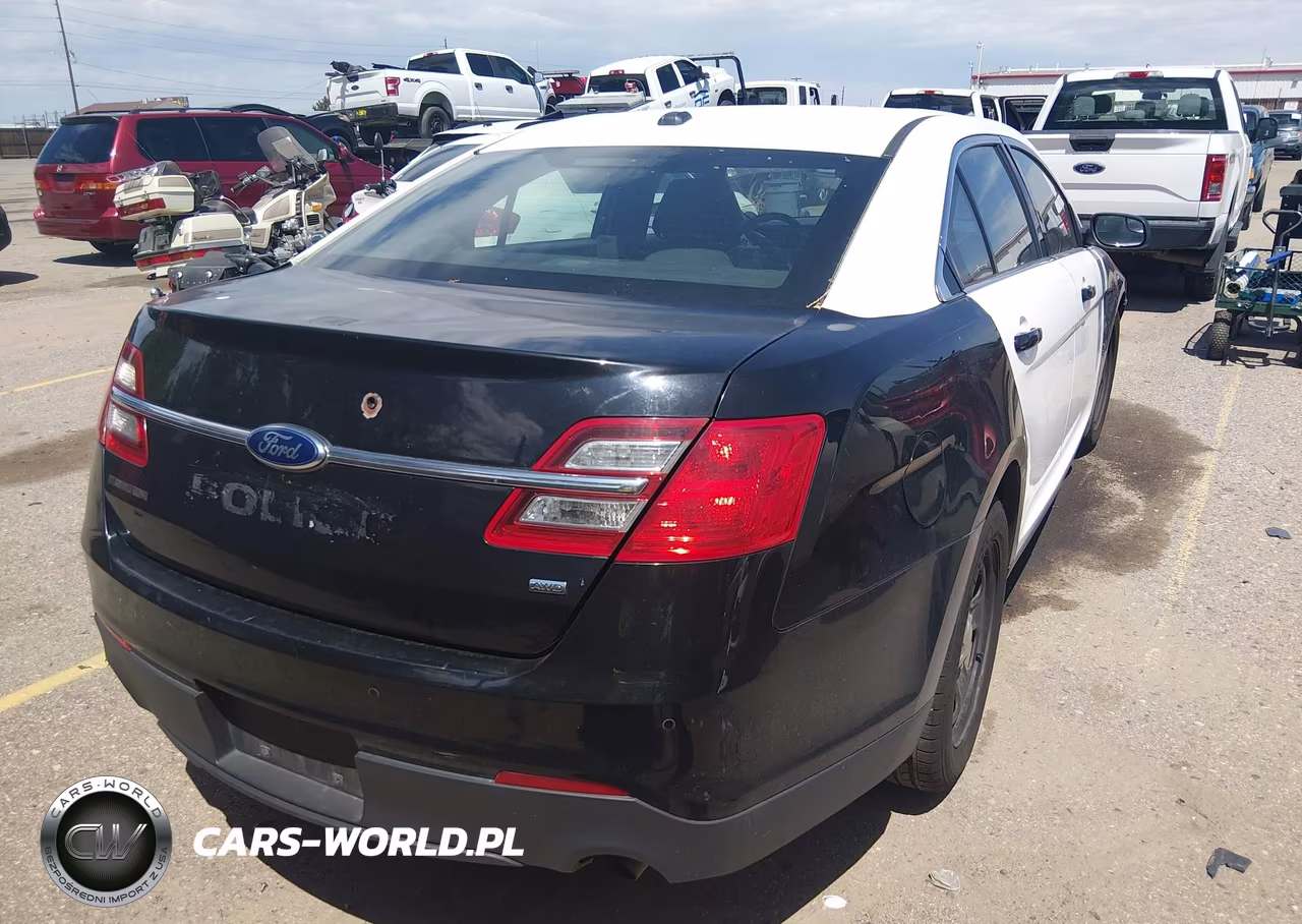 2014 Ford Police Interceptor VIN:1FAHP2MK5EG124498 - 4