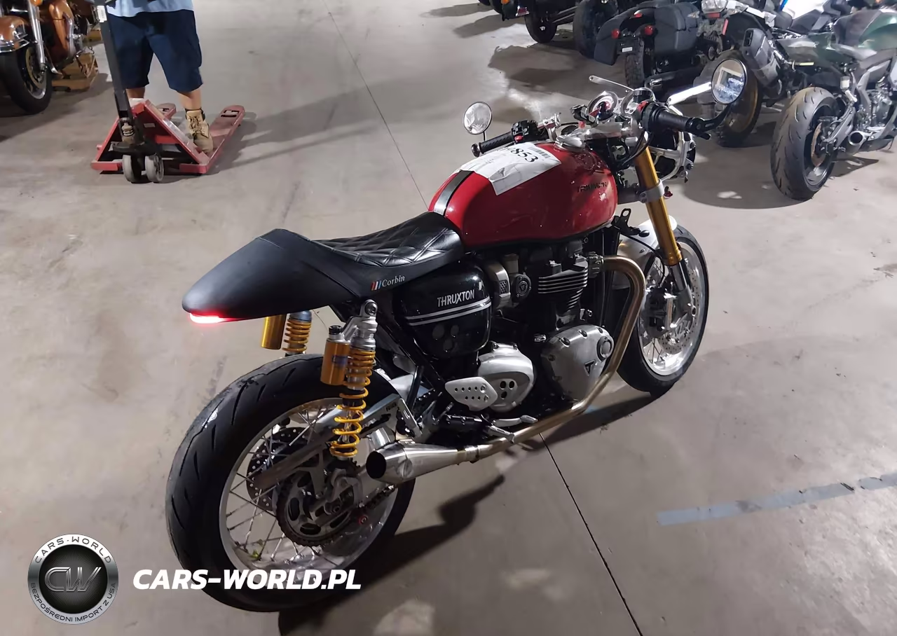 2016 Triumph Motorcycle Thruxton 1200 R VIN:SMTD21HF7GT762357 - 4