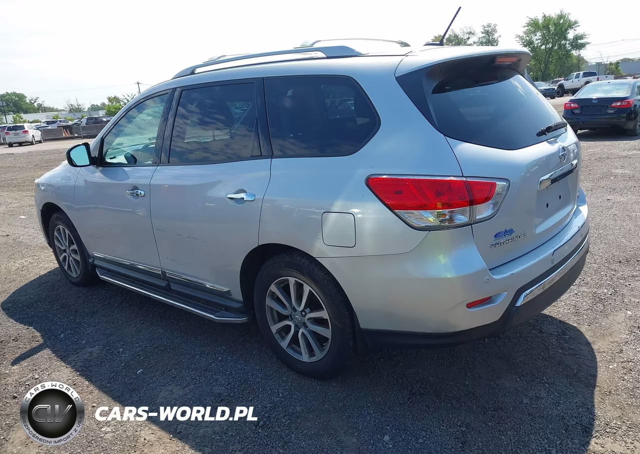 2015 Nissan Pathfinder Sl VIN:5N1AR2MM9FC696637 - 3