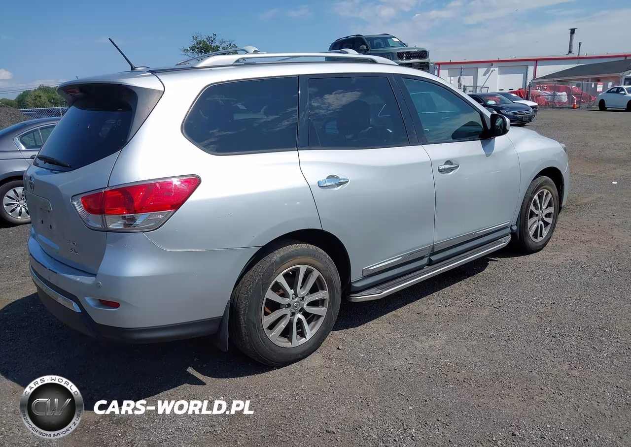 2015 Nissan Pathfinder Sl VIN:5N1AR2MM9FC696637 - 4