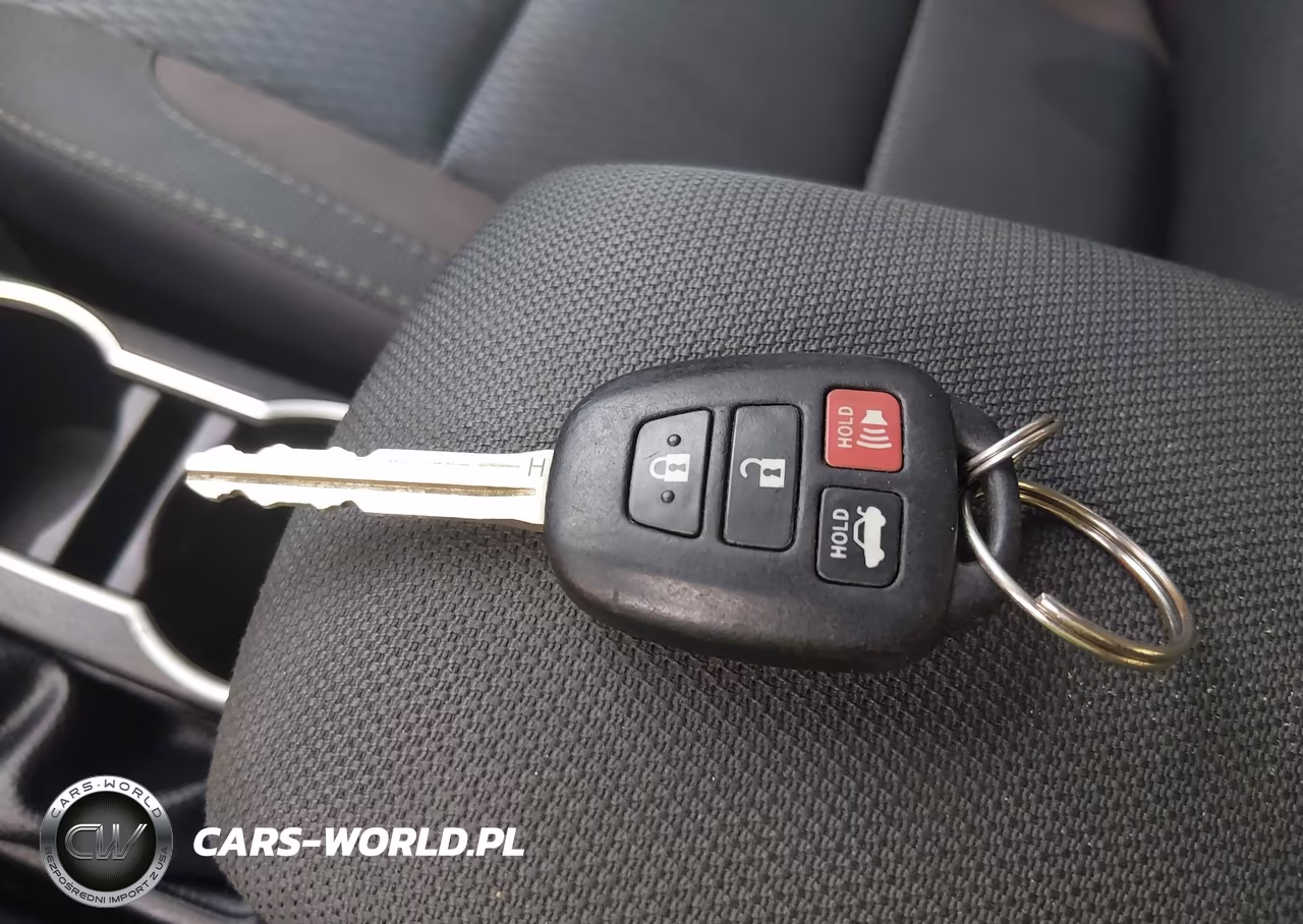 2019 Toyota Corolla Le VIN:2T1BURHE8KC154305 - 11