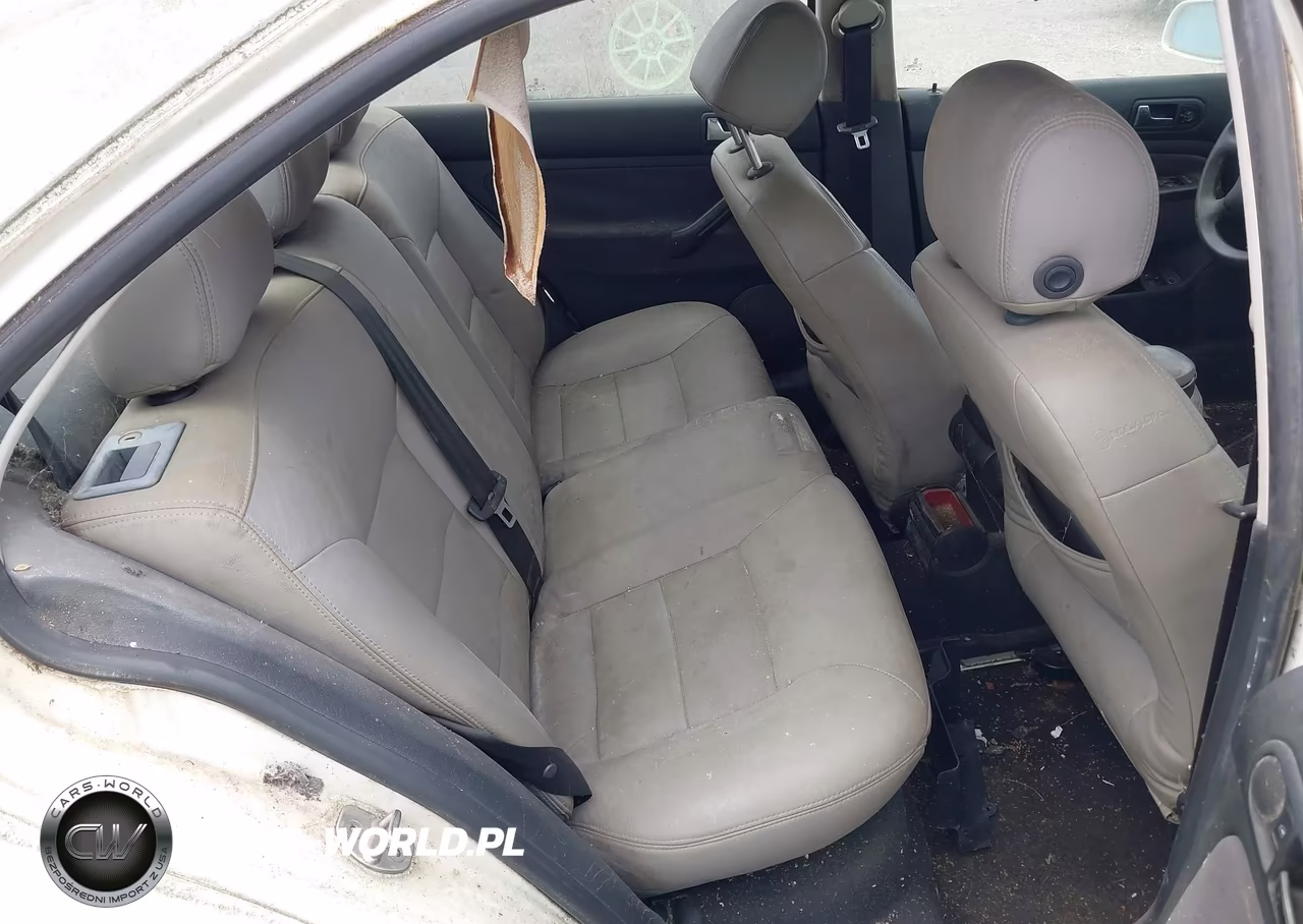 2000 Volkswagen Jetta Gls Tdi VIN:3VWSF29M3YM039762 - 8