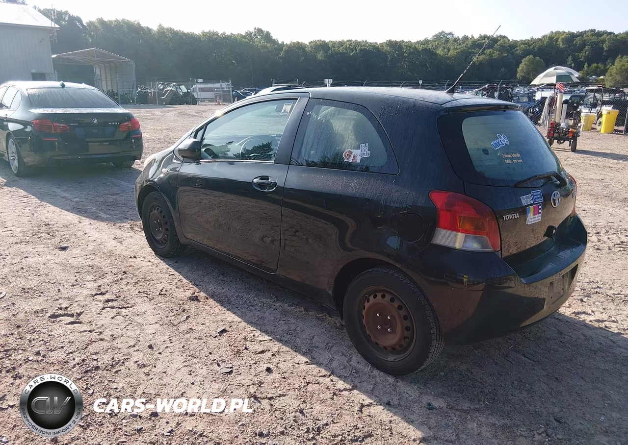 2010 Toyota Yaris VIN:JTDJT4K38A5324487 - 3