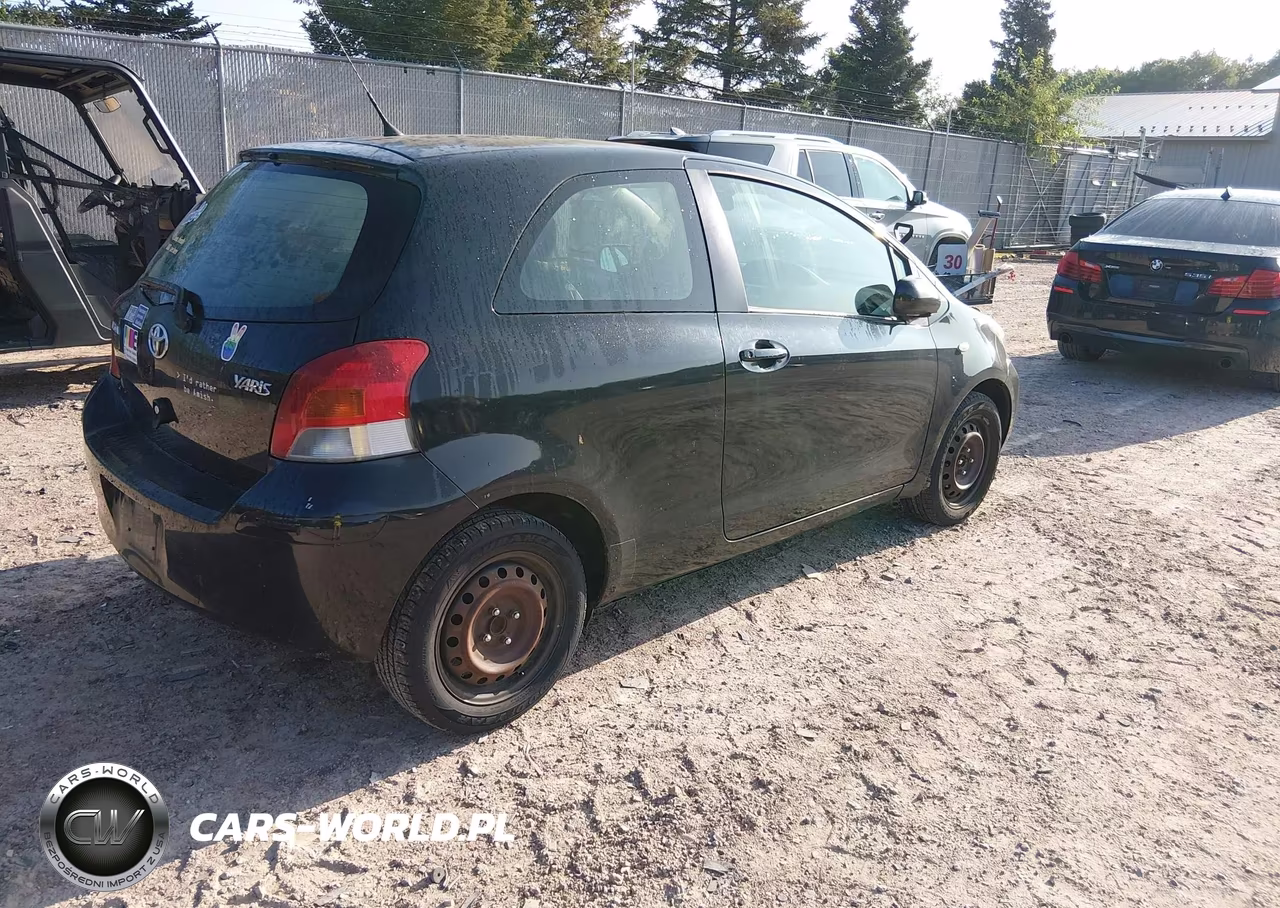 2010 Toyota Yaris VIN:JTDJT4K38A5324487 - 4
