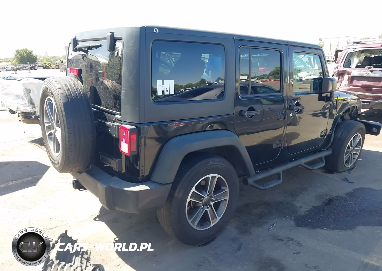 2016 Jeep Wrangler Unlimited Sport VIN:1C4BJWDG0GL327555 - 4