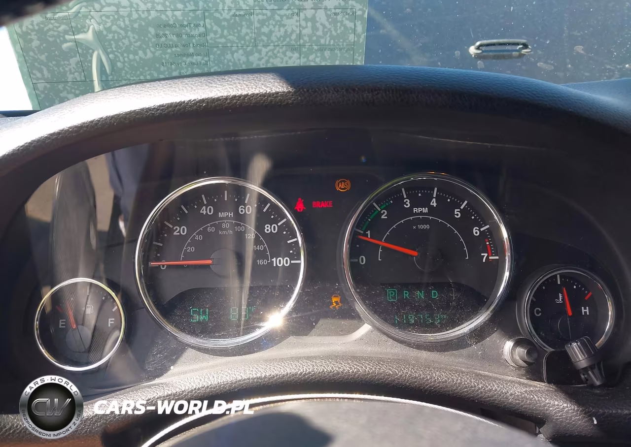 2016 Jeep Wrangler Unlimited Sport VIN:1C4BJWDG0GL327555 - 7