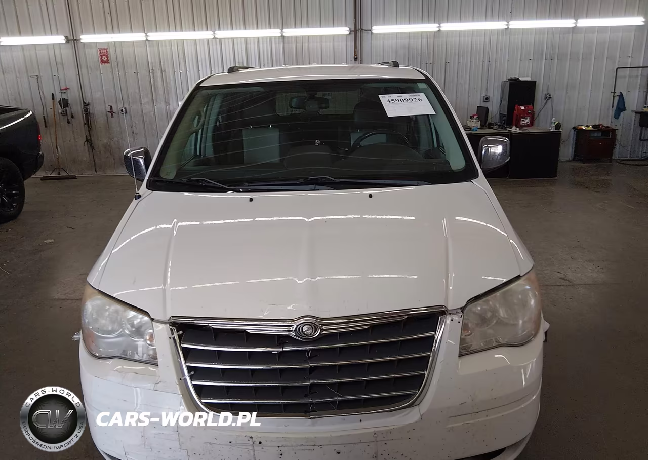 2010 Chrysler Town & Country Touring Plus VIN:2A4RR8DX5AR494375 - 12