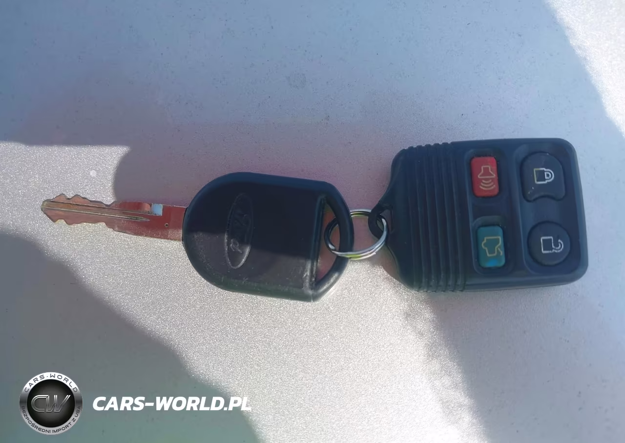 2007 Ford Focus S-Se-Ses VIN:1FAFP34N97W251240 - 11
