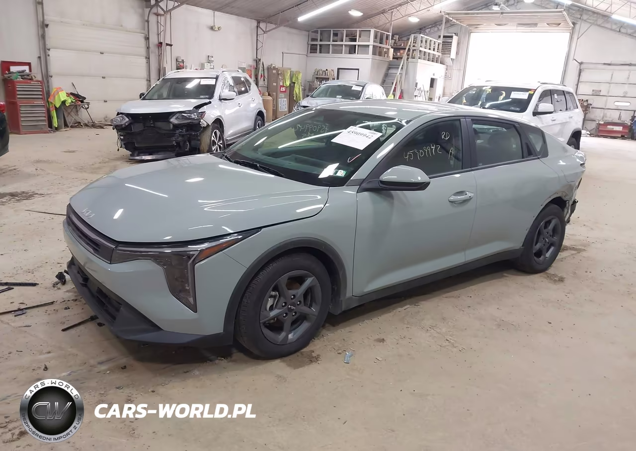 2025 Kia K4 Lxs VIN:3KPFT4DE5SE225149 - 2