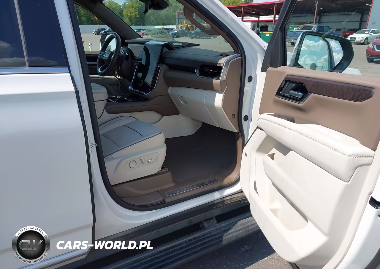 2025 GMC Yukon Xl 4Wd Denali VIN:1GKS2JRL2SR390544 - 5