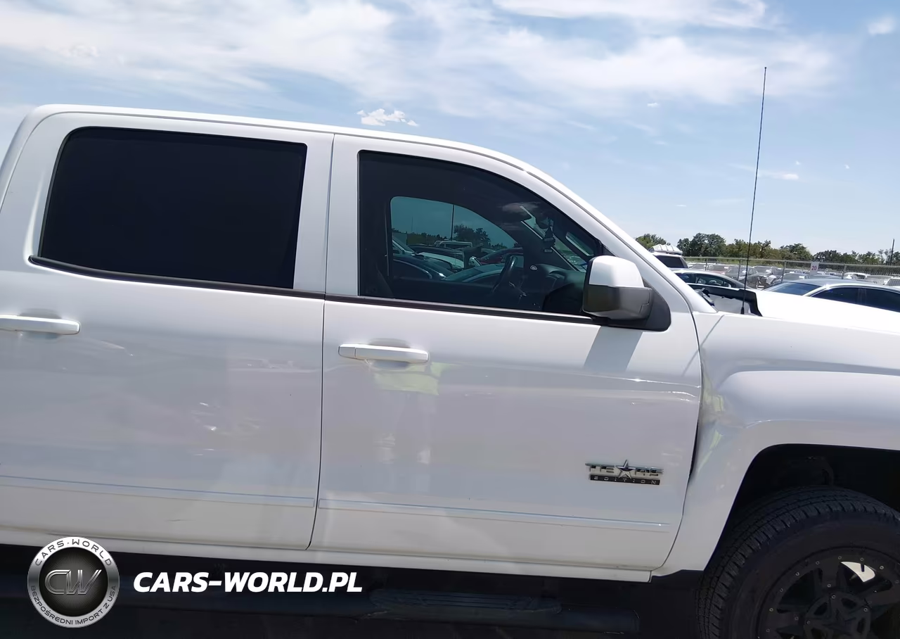 2018 Chevrolet Silverado 1500 1Lt VIN:3GCPCREC7JG581605 - 14