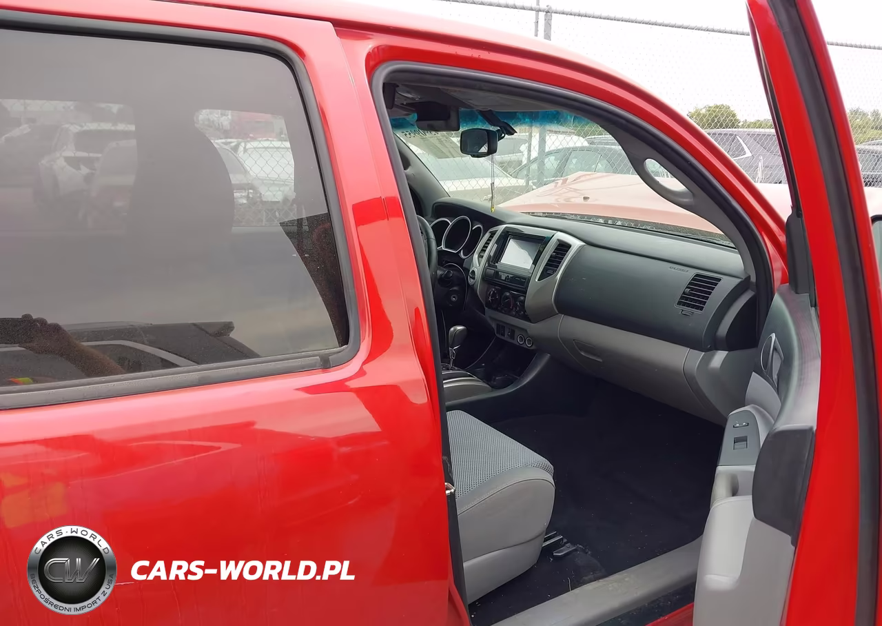 2013 Toyota Tacoma Base V6 VIN:3TMLU4EN6DM118215 - 5