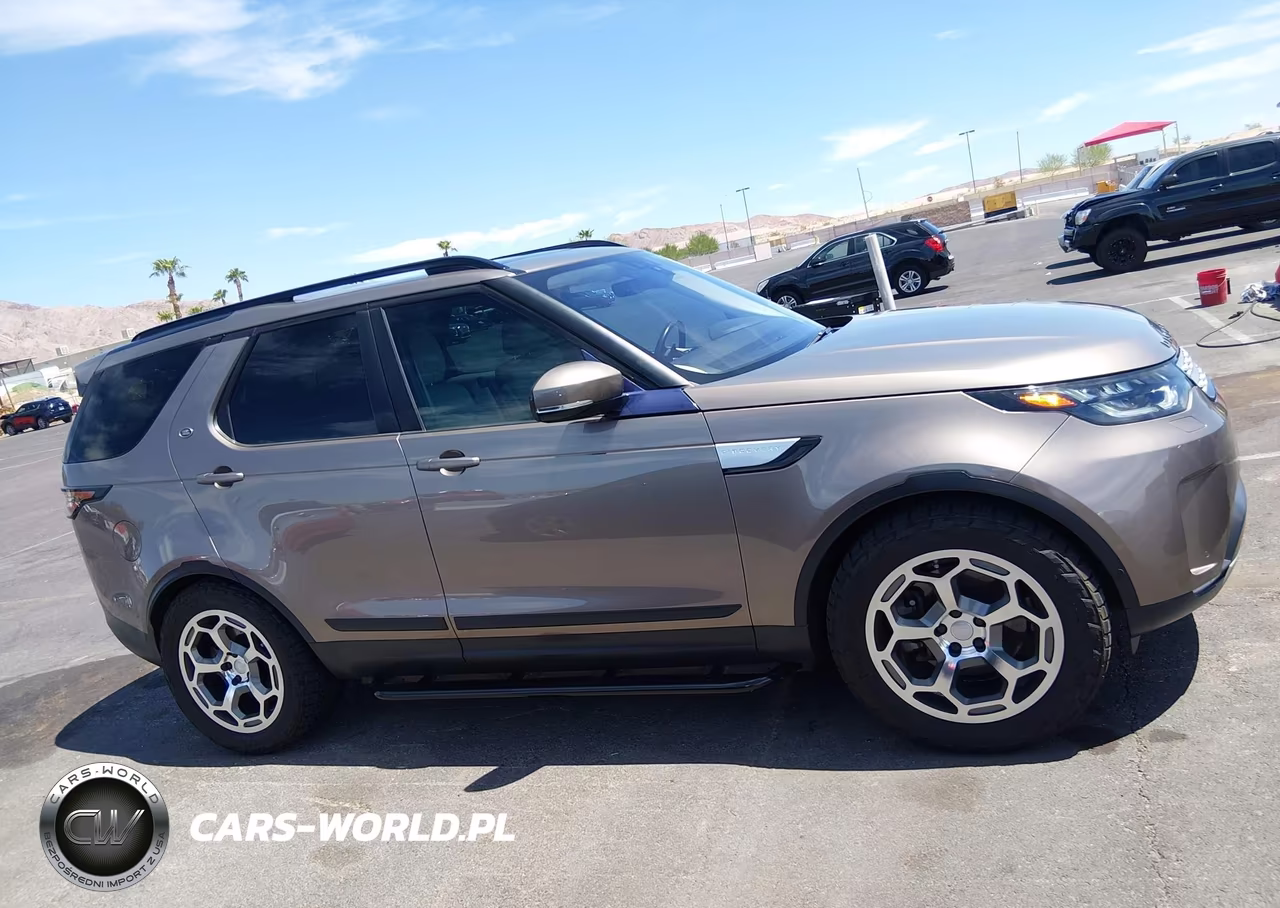 2017 Land Rover Discovery Hse VIN:SALRRBBK4HA017874 - 14