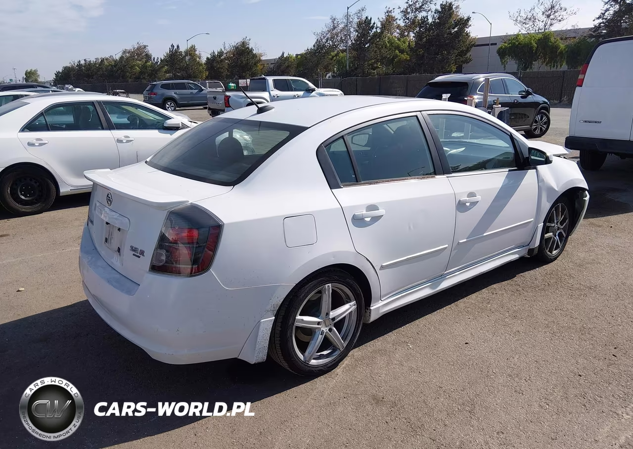 2008 Nissan Sentra Se-R Spec V VIN:3N1CB61E48L680300 - 4