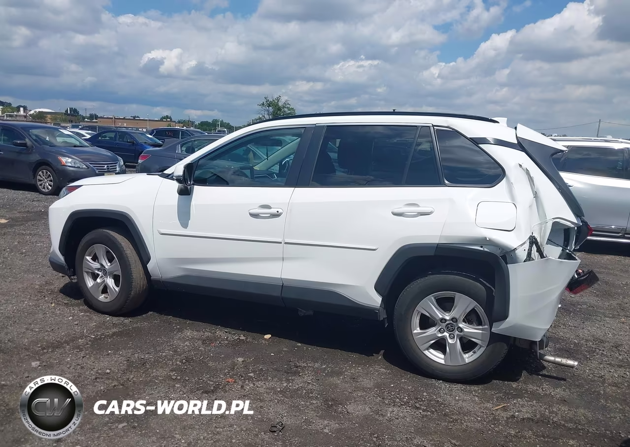 2021 Toyota Rav4 Xle VIN:2T3P1RFVXMW243061 - 14