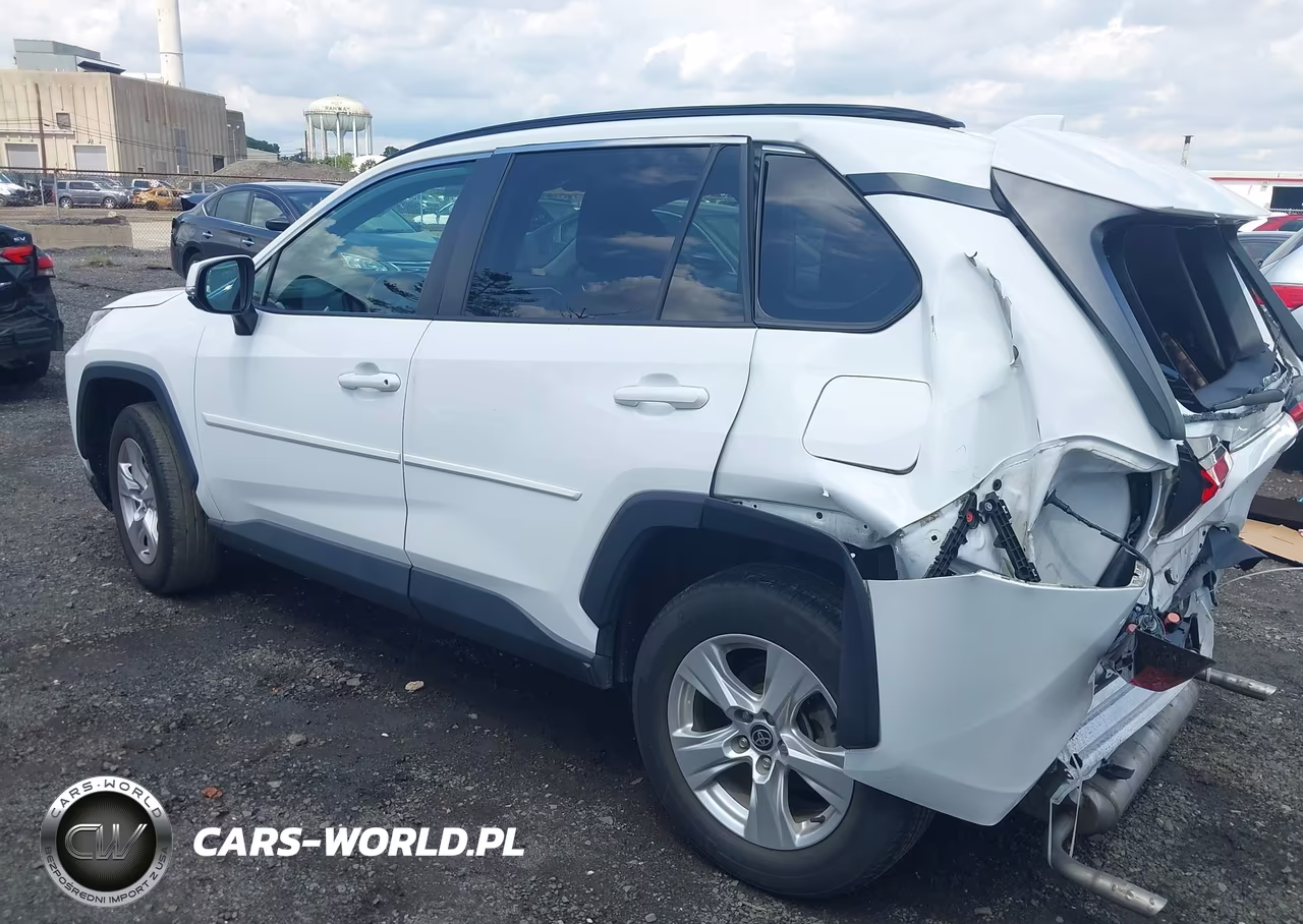 2021 Toyota Rav4 Xle VIN:2T3P1RFVXMW243061 - 3