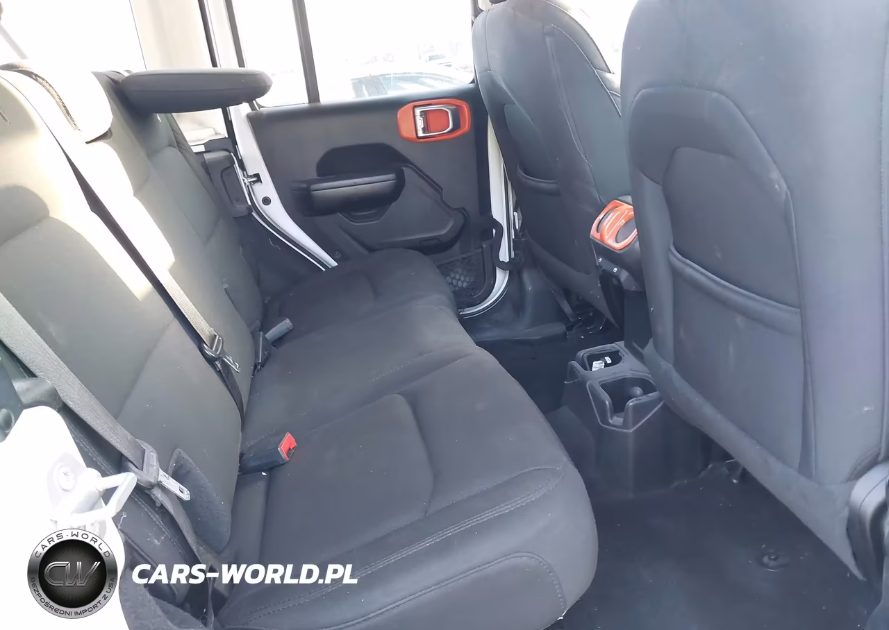 2021 Jeep Wrangler Unlimited Sport S 4X4 VIN:1C4HJXDN1MW648061 - 8