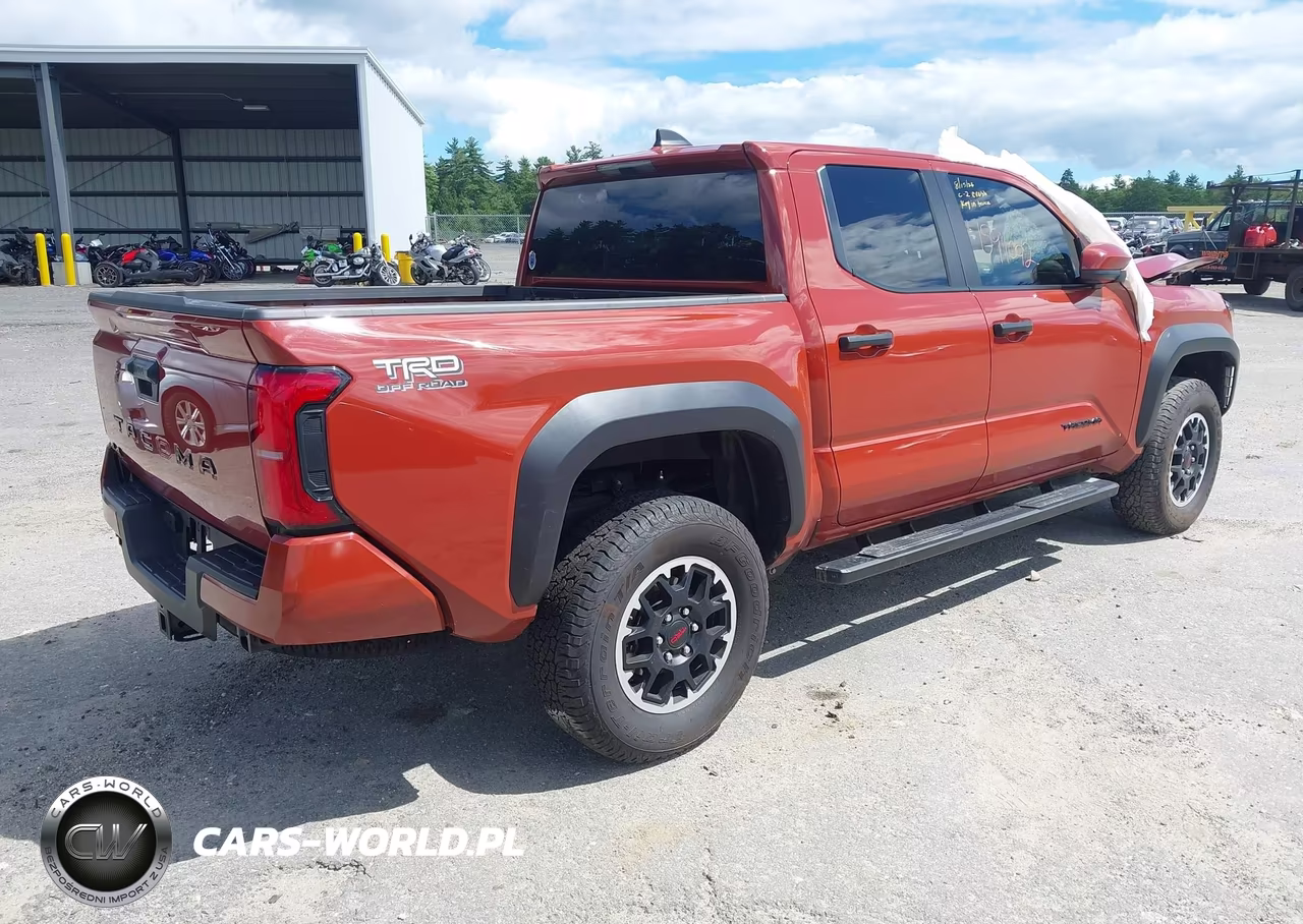 2025 Toyota Tacoma Trd Off Road VIN:3TMLB5JN5SM092026 - 4