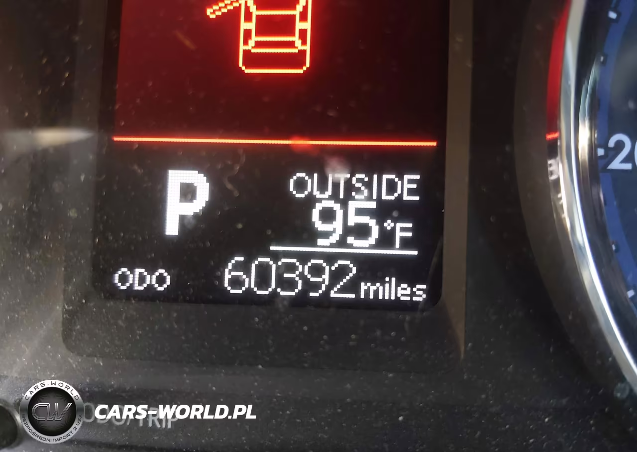 2017 Toyota Corolla Le VIN:5YFBURHE1HP669428 - 15