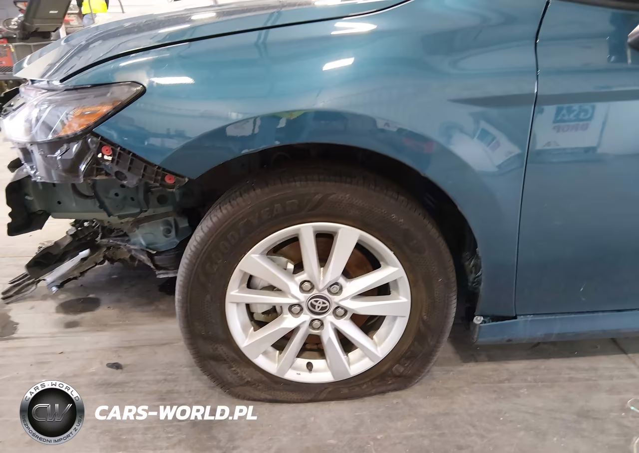 2026 Toyota Camry Le VIN:4T1DAACK0TU253877 - 20