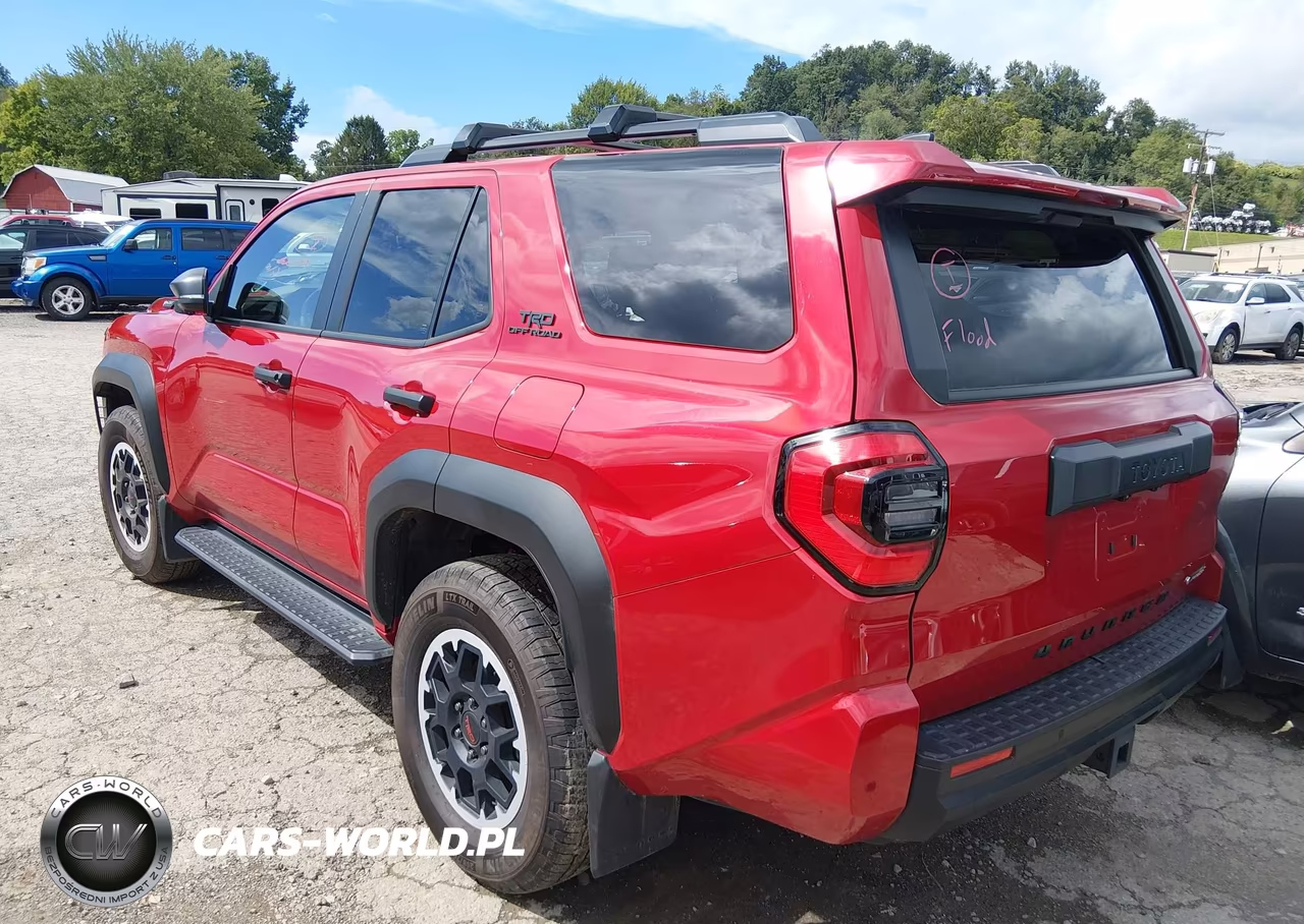 2025 Toyota 4Runner Hybrid Trd Off Road Premium VIN:JTEVB5BR1S5016363 - 3