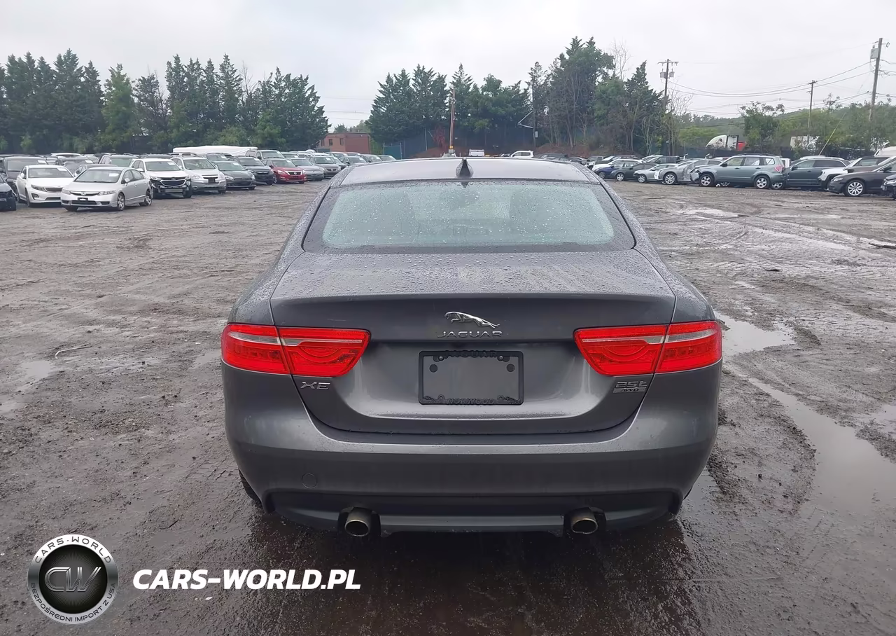 2018 Jaguar Xe 25T Prestige VIN:SAJAK4FX7JCP38048 - 16