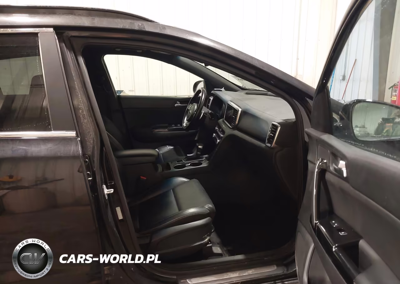 2020 Kia Sportage S VIN:KNDP6CAC3L7639539 - 5