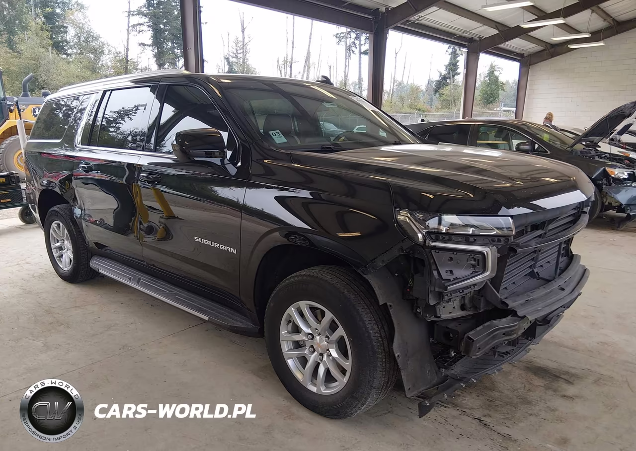 2024 Chevrolet Suburban 4Wd Ls – zdjęcie 1 z 17