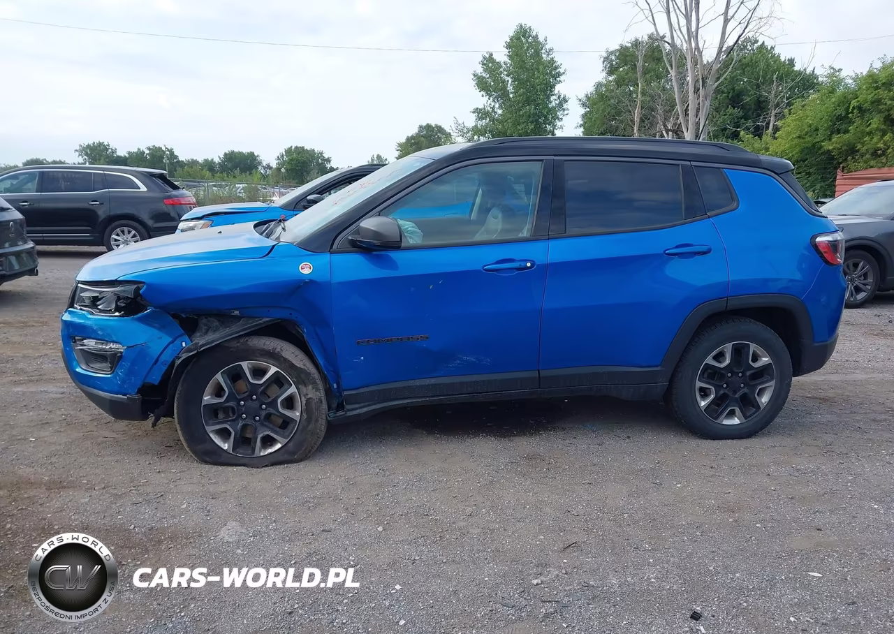 2018 Jeep Compass Trailhawk 4X4 VIN:3C4NJDDBXJT255863 - 15