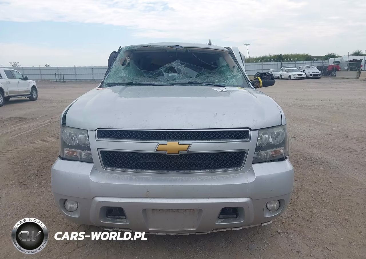 2012 Chevrolet Suburban Lt VIN:1GNSKJE77CR197478 - 12