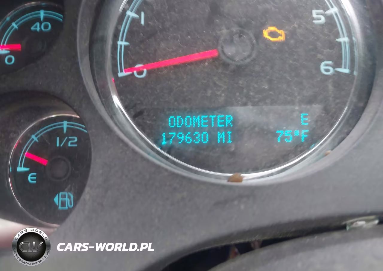 2012 Chevrolet Suburban Lt VIN:1GNSKJE77CR197478 - 15