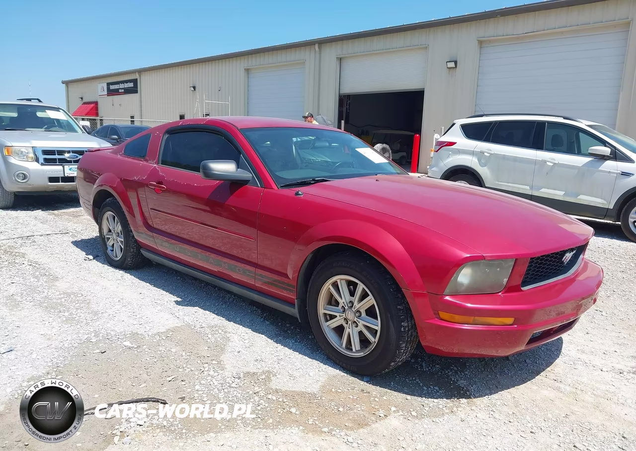 2008 Ford Mustang V6 Deluxe-V6 Premium