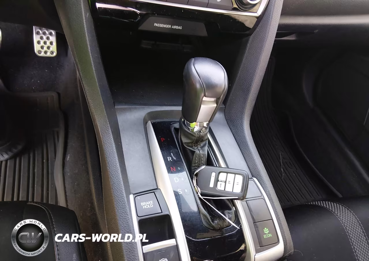 2020 Honda Civic Sport VIN:19XFC2F84LE212079 - 11