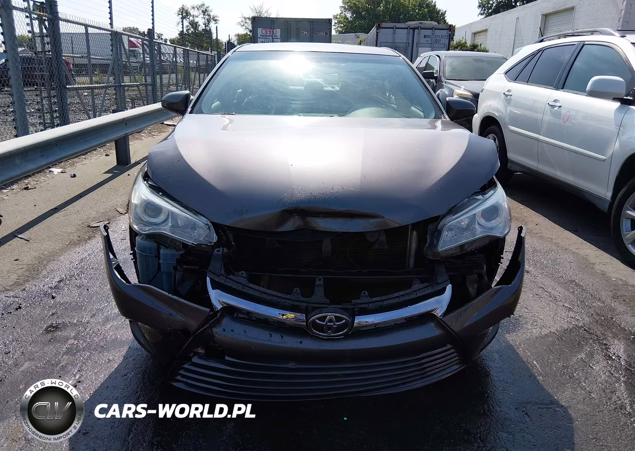 2015 Toyota Camry Le VIN:4T1BF1FK5FU950650 - 13