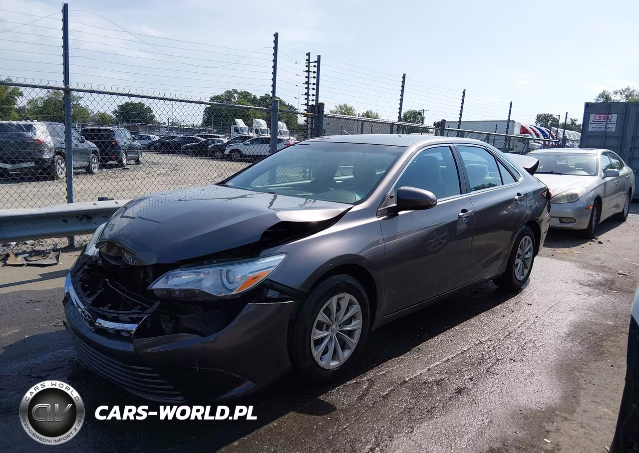 2015 Toyota Camry Le VIN:4T1BF1FK5FU950650 - 15