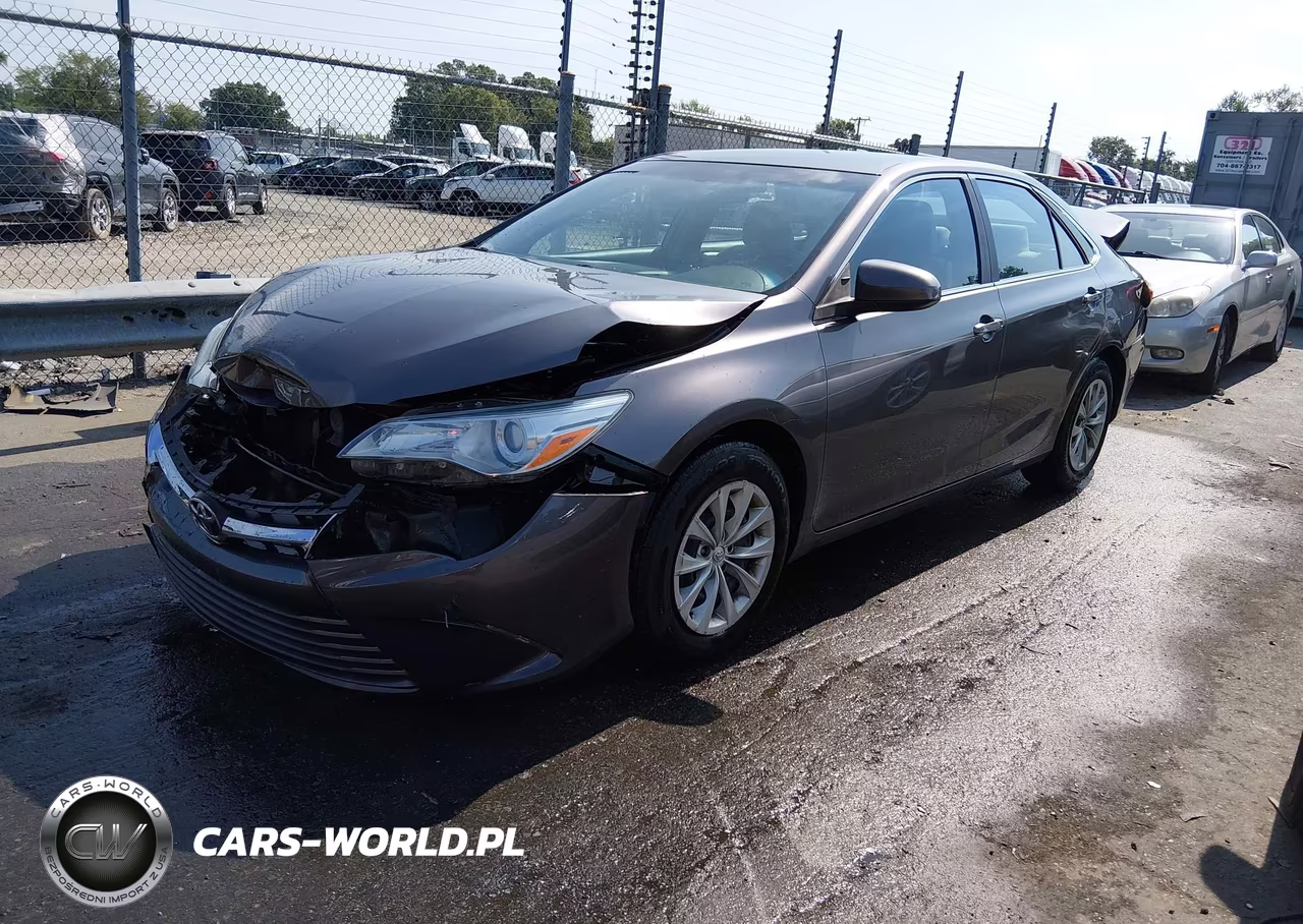 2015 Toyota Camry Le VIN:4T1BF1FK5FU950650 - 2