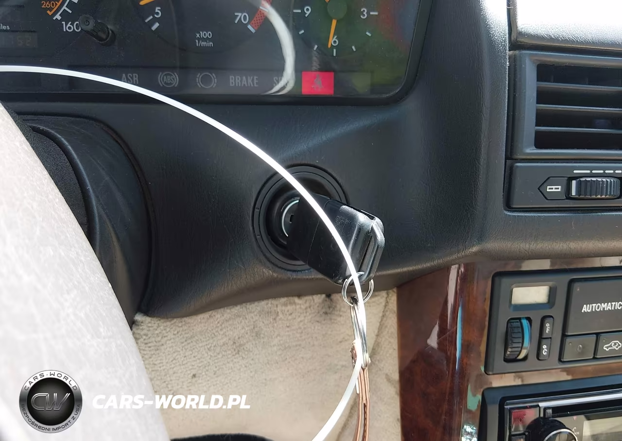 1992 Mercedes-Benz 500 Sl VIN:WDBFA66E3NF059950 - 11