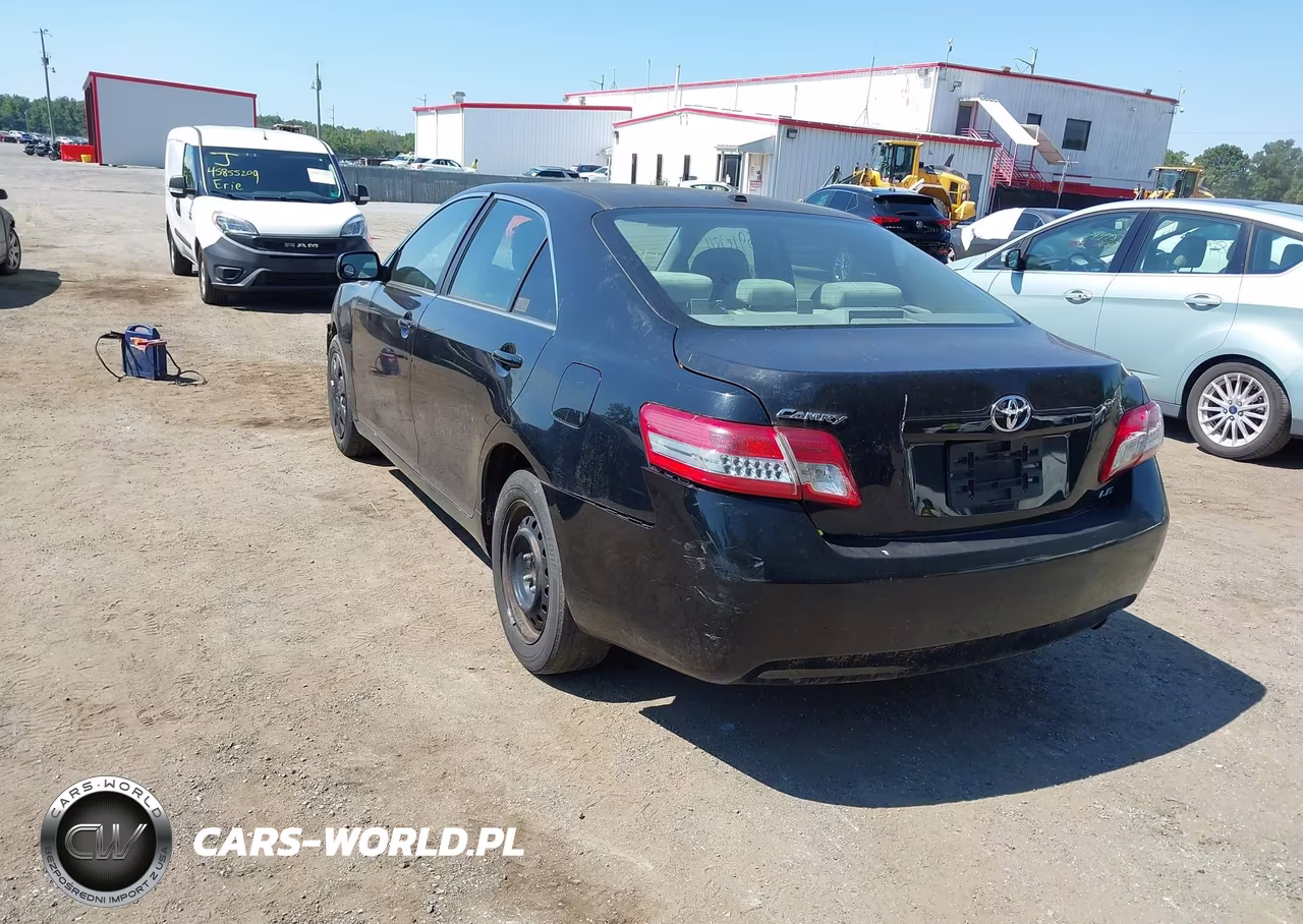 2010 Toyota Camry Le VIN:4T1BF3EK5AU535477 - 3