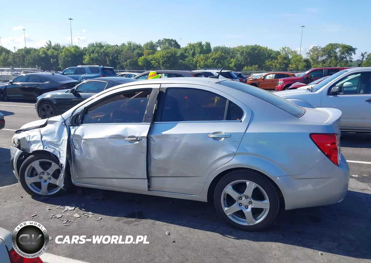 2013 Chevrolet Sonic Ltz Auto VIN:1G1JE5SH9D4146815 - 14