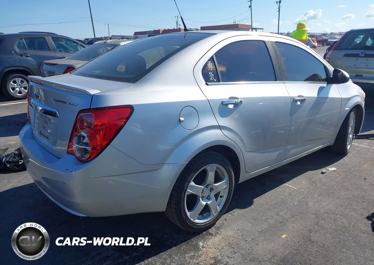 2013 Chevrolet Sonic Ltz Auto VIN:1G1JE5SH9D4146815 - 4
