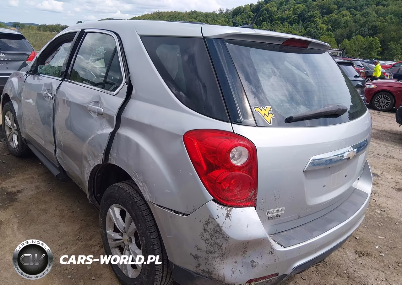 2011 Chevrolet Equinox Ls VIN:2CNFLCEC0B6343032 - 3