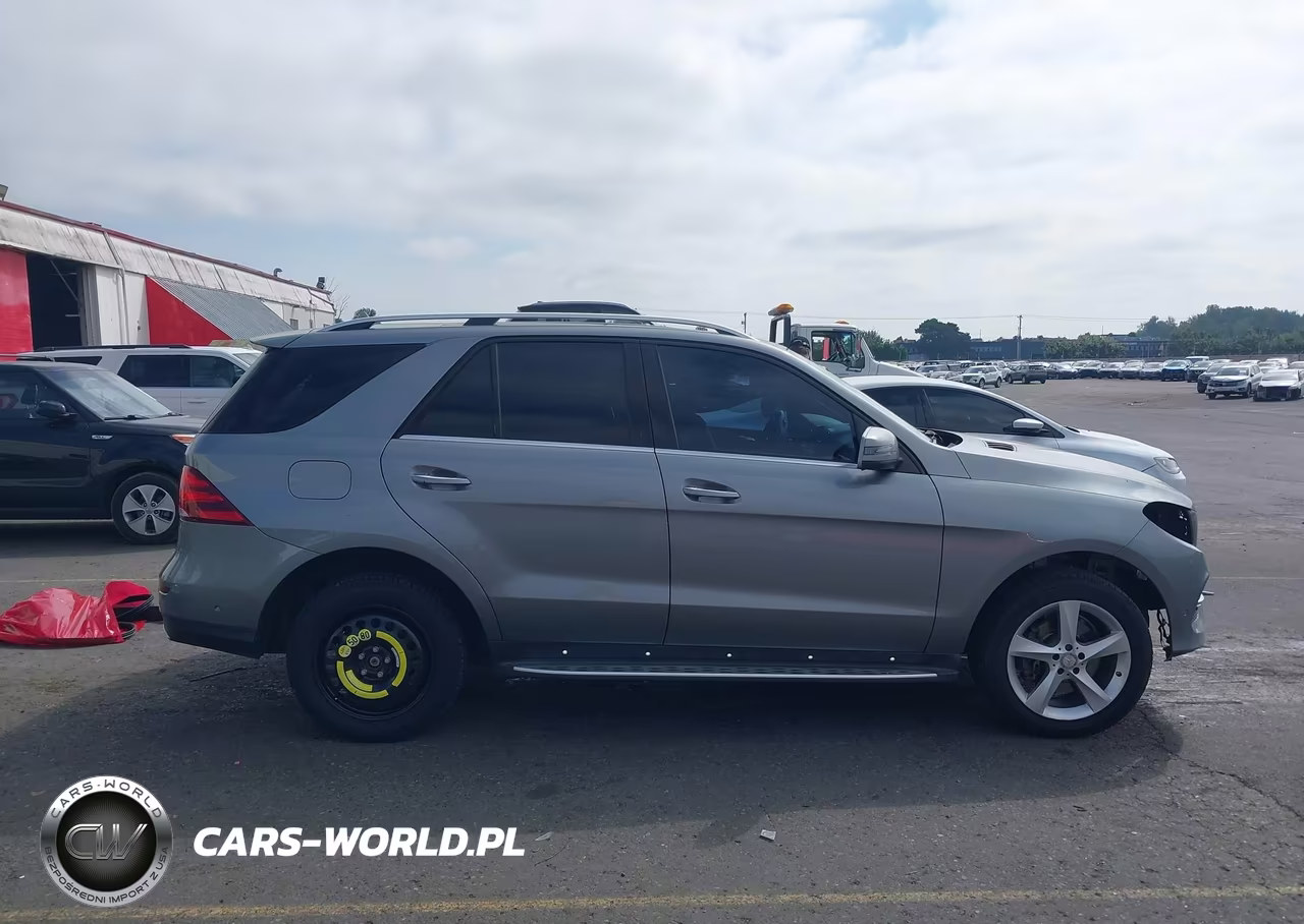 2016 Mercedes-Benz Gle 300D 4Matic VIN:4JGDA0EB5GA677036 - 13
