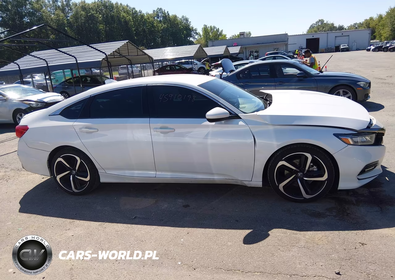 2018 Honda Accord Sport VIN:1HGCV1F39JA235614 - 13