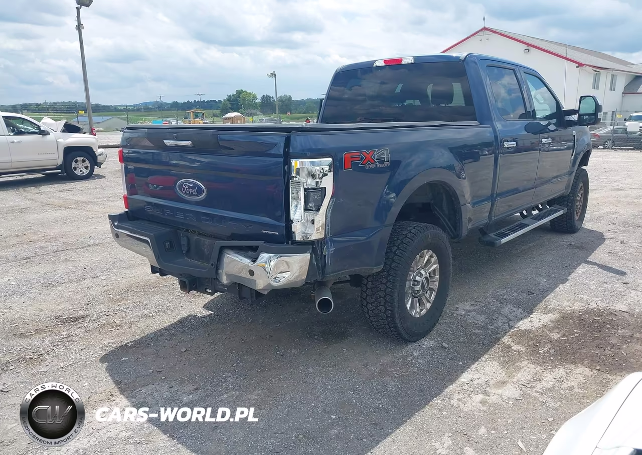 2017 Ford F-250 Xlt VIN:1FT7W2B66HEC94996 - 4
