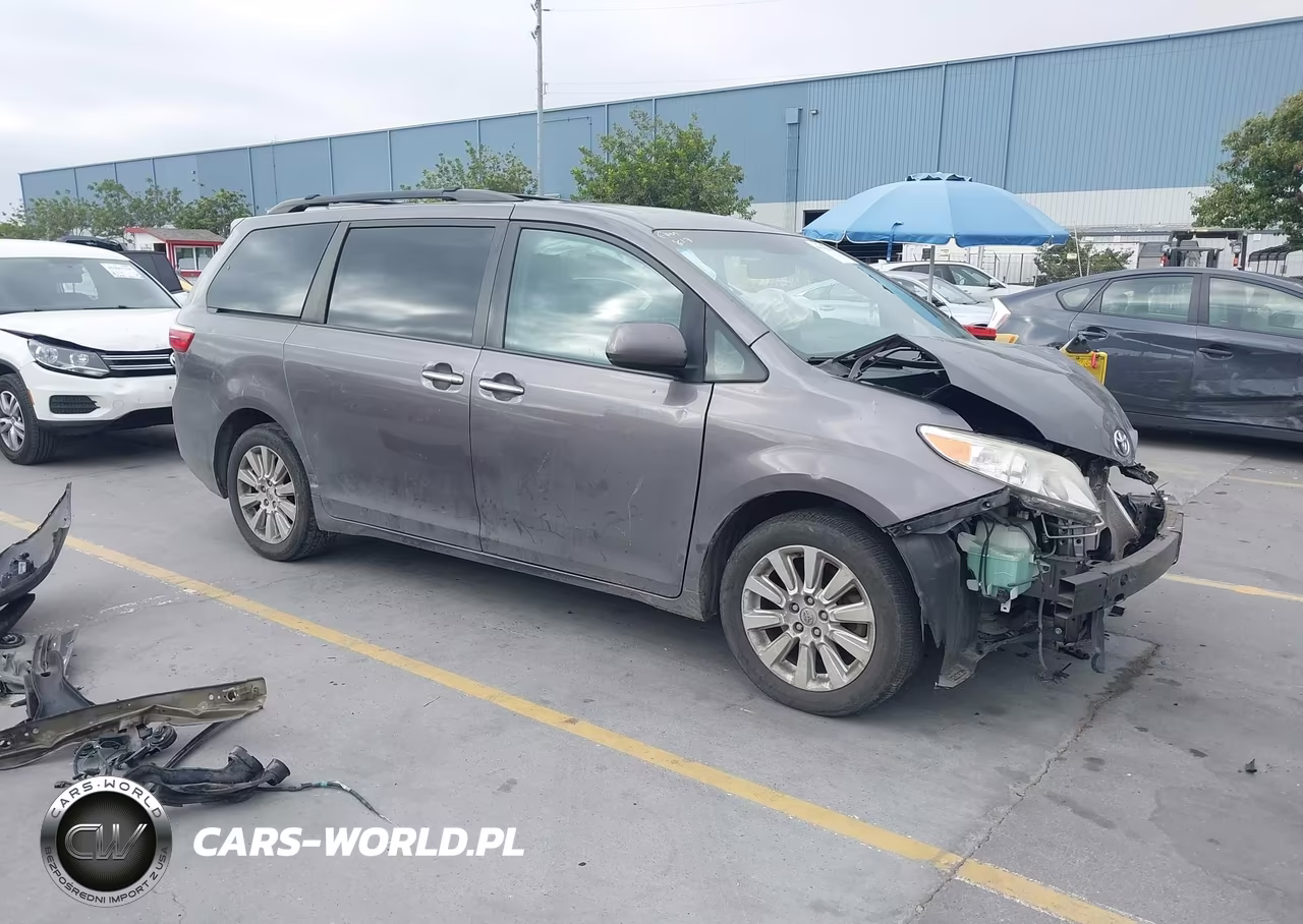 2015 Toyota Sienna Xle Premium 7 Passenger
