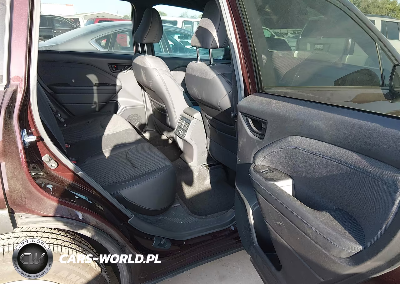2026 Subaru Forester Premium VIN:4S4SLDB6XT3038682 - 8