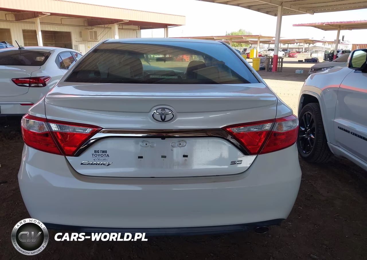 2016 Toyota Camry Se VIN:4T1BF1FKXGU260670 - 16