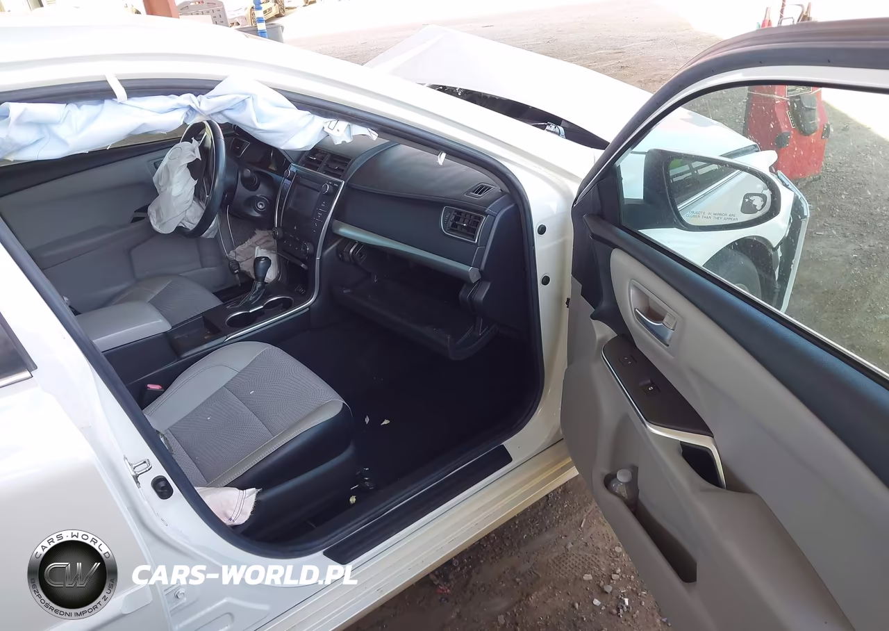 2016 Toyota Camry Se VIN:4T1BF1FKXGU260670 - 5
