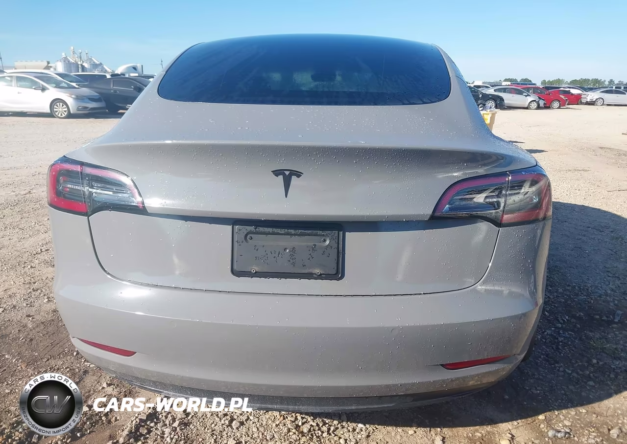 2022 Tesla Model 3 Performance Dual Motor All-Wheel Drive VIN:5YJ3E1EC9NF273826 - 16